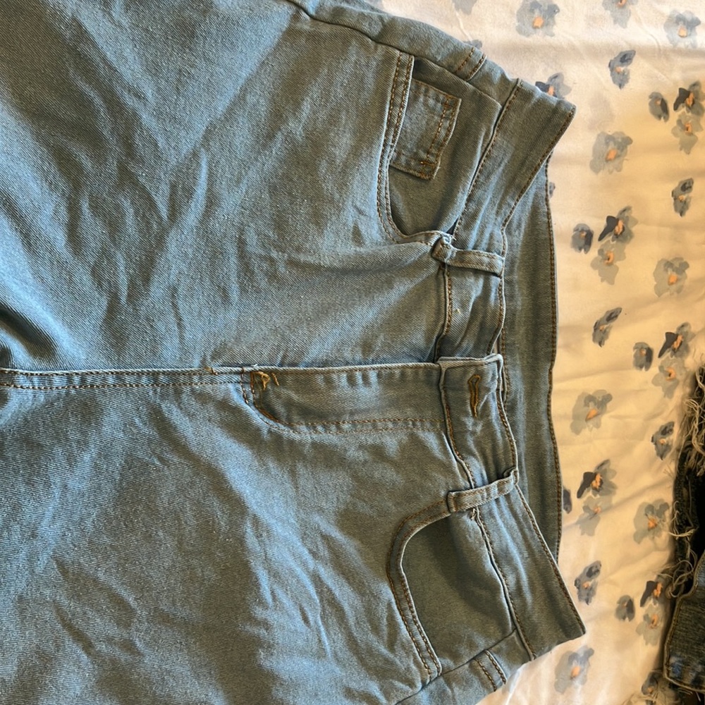 Jeans - Picture 4 of 4